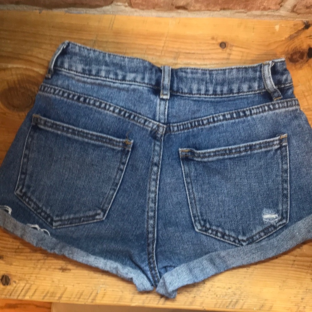 PacSun Mom Style Shorts with Rips - Picture 2 of 3